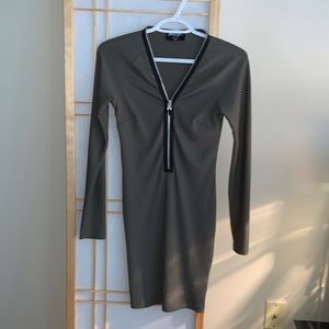 Nasty Gal size XXS army green zipper body con dress